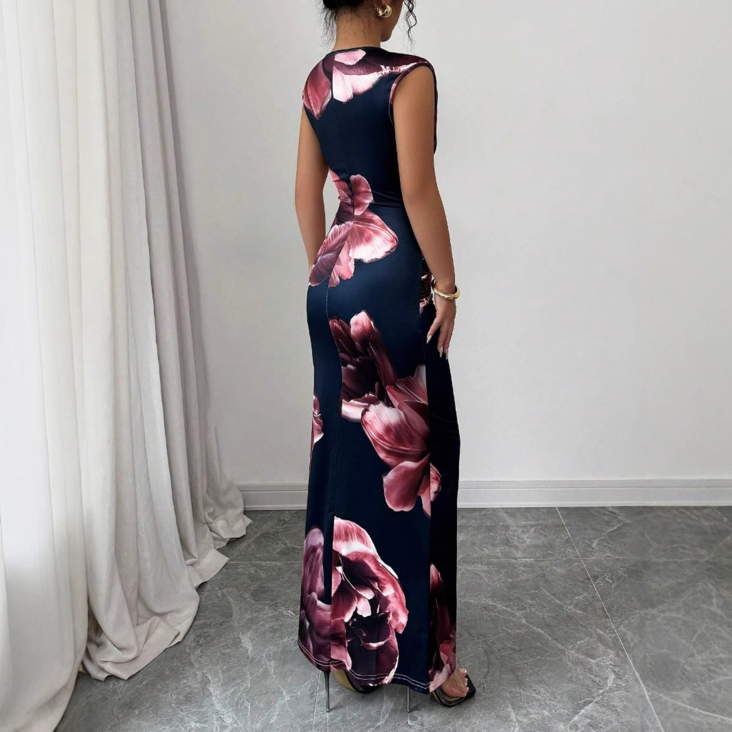 Chic Printed Sleeveless Slim Fit Long Dress