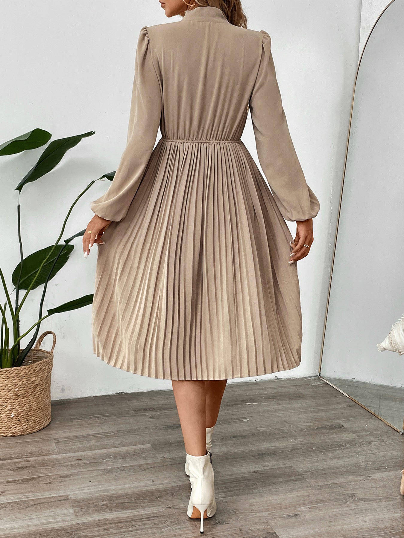 Elegant Apricot Tencel Hemp Pleated Bow Tie Midi Dress for Women 2025