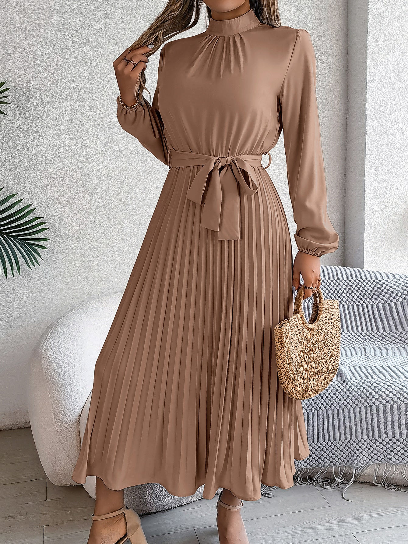 Elegant Stand Collar Long Sleeve Pleated Maxi Dress for Parties 2025