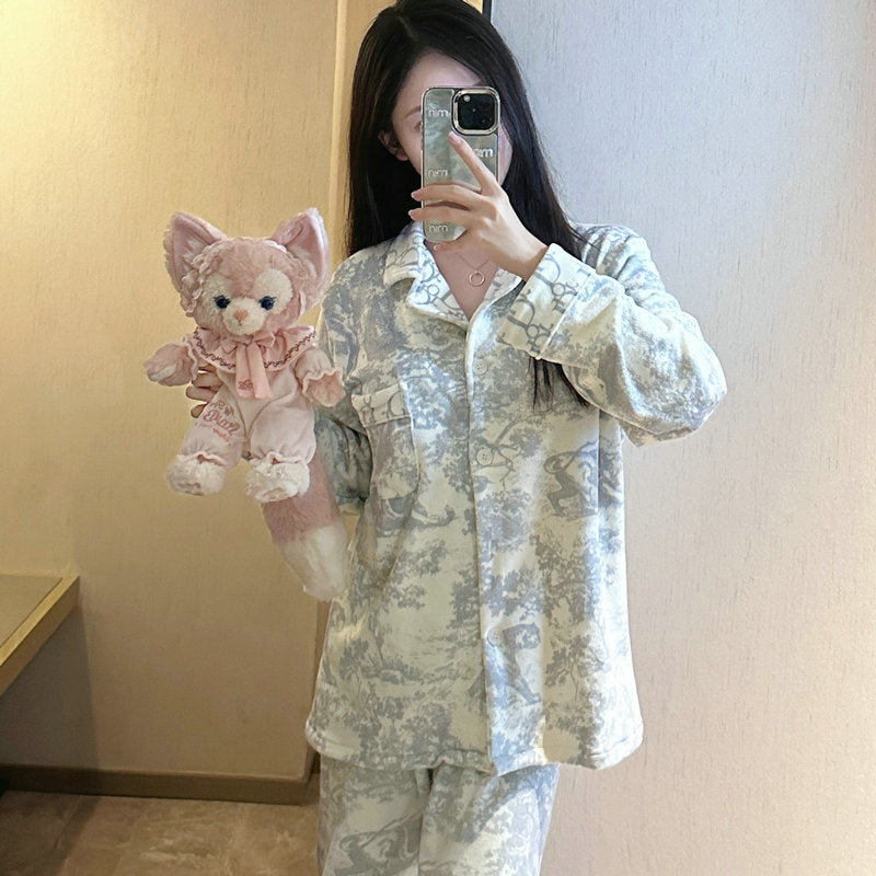 Luxury Island Velvet Co Ord Set – Lapel Cardigan & Pants (Pajama-Style)