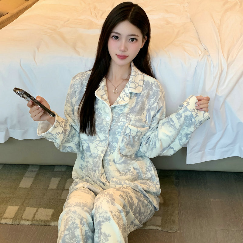 Luxury Island Velvet Co Ord Set – Lapel Cardigan & Pants (Pajama-Style)