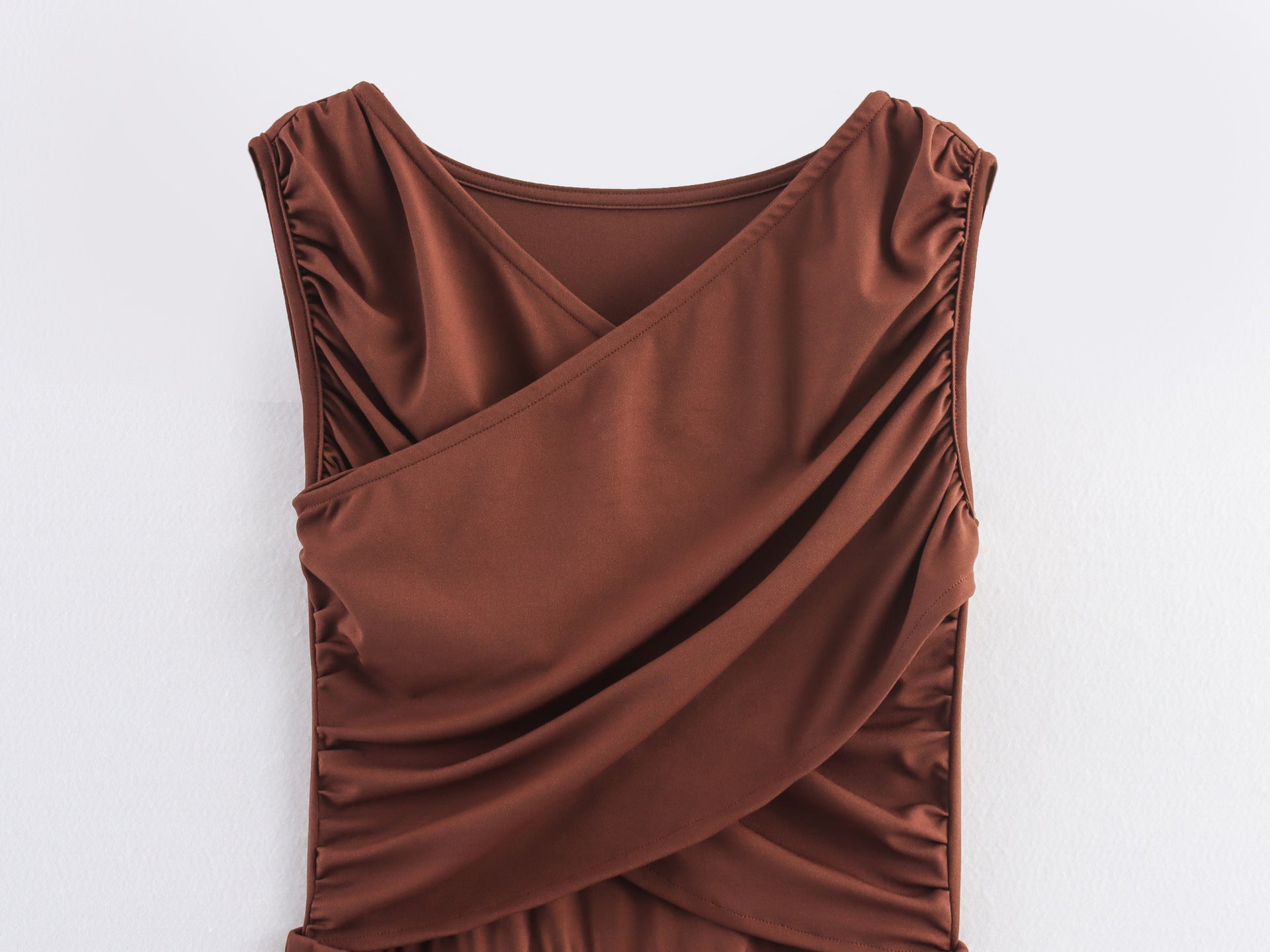 Trendy V Neck Pleated Sleeveless Wide Leg Casual Jumpsuit