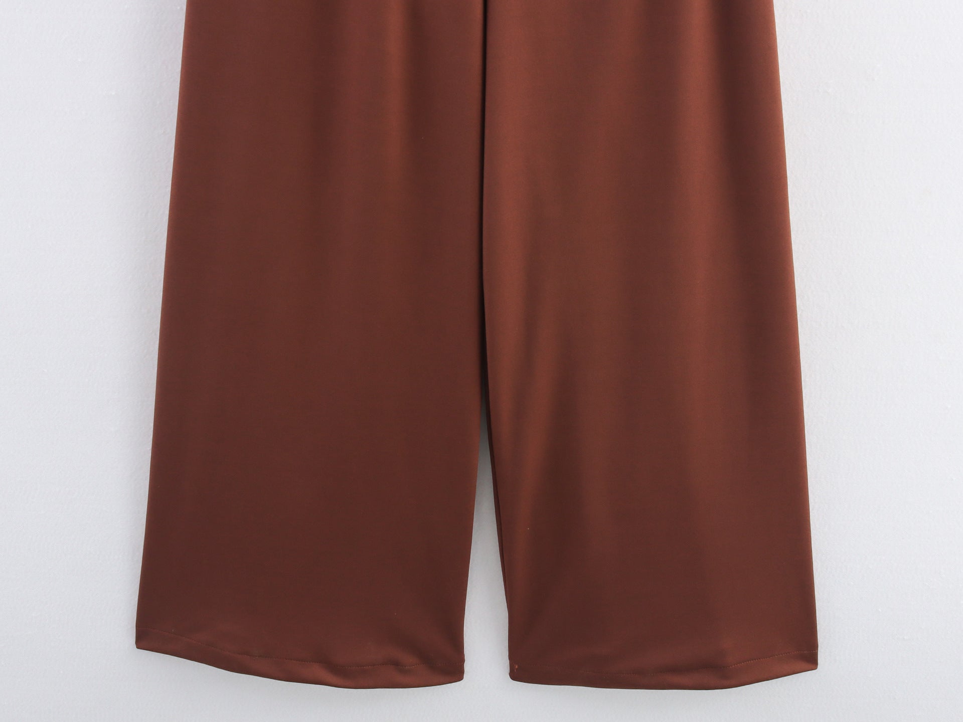 Trendy V Neck Pleated Sleeveless Wide Leg Casual Jumpsuit