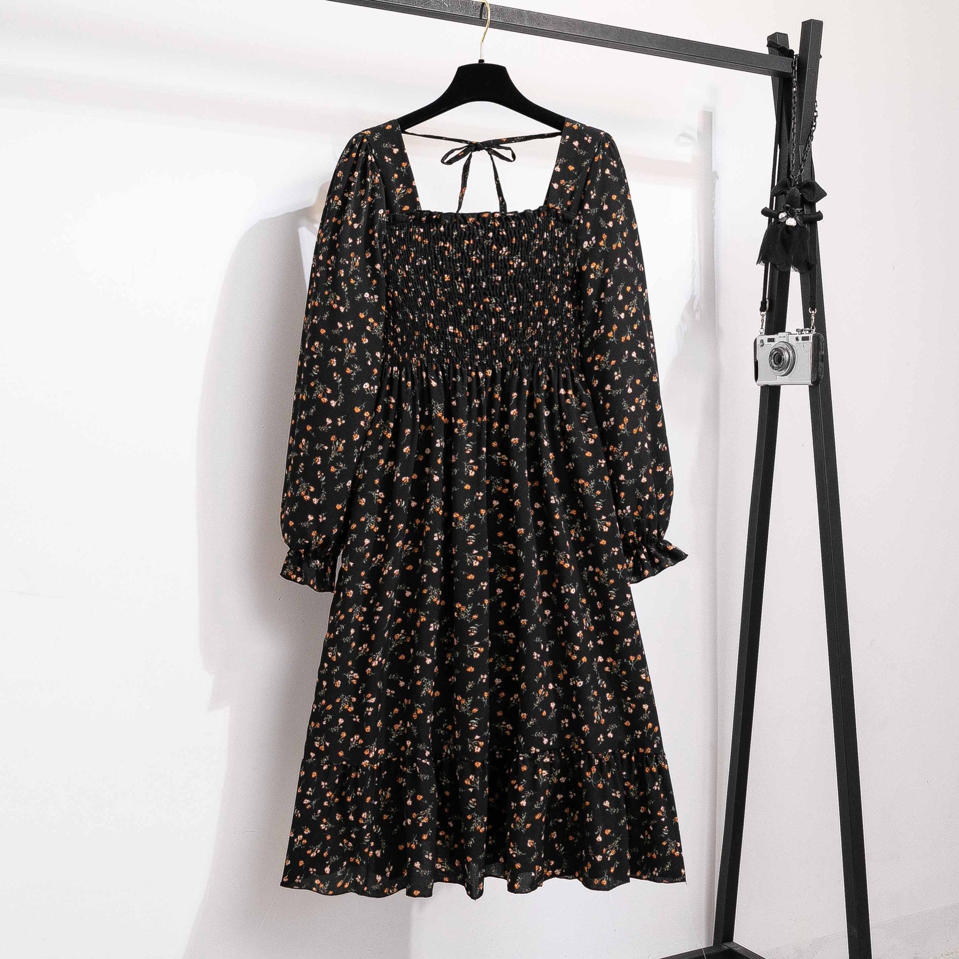 Vintage Floral Midi Dress — High‑Waist Square Neck